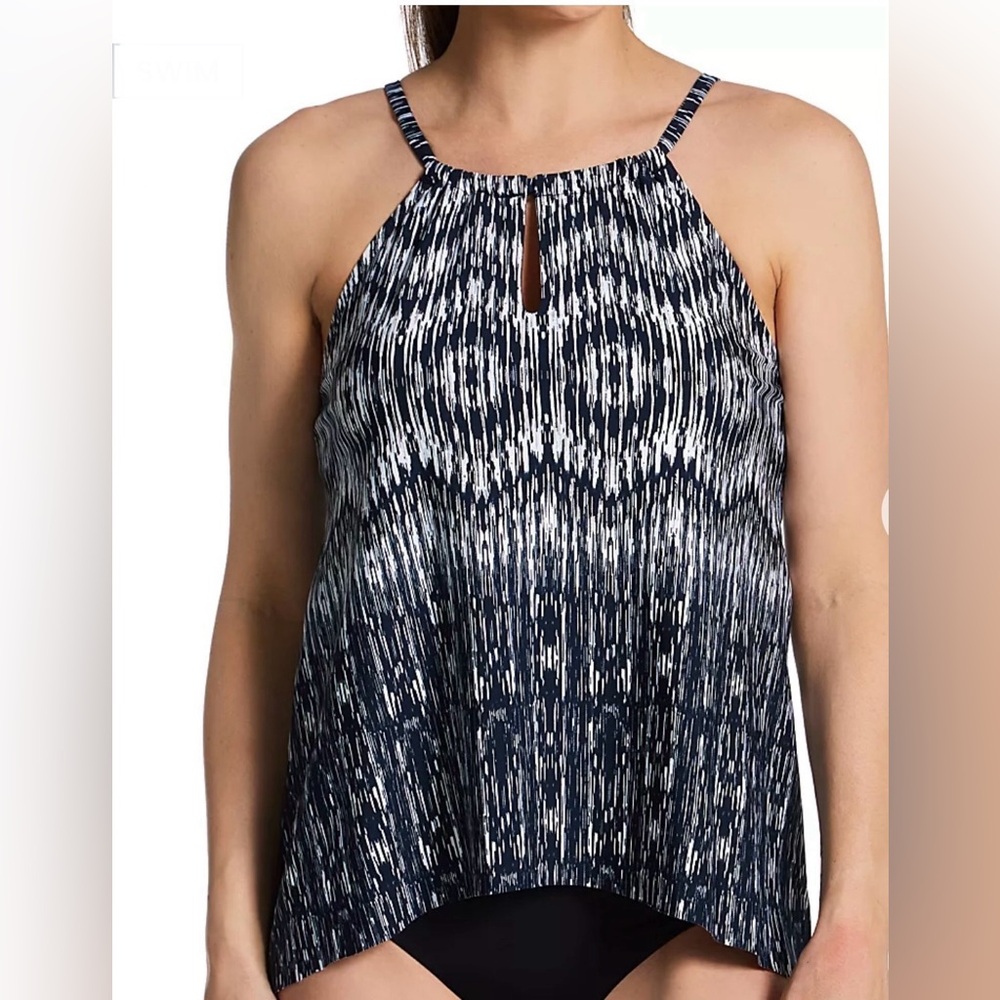 * $140 Miraclesuit look 10lbs lighter peephole tankini swim top size 16